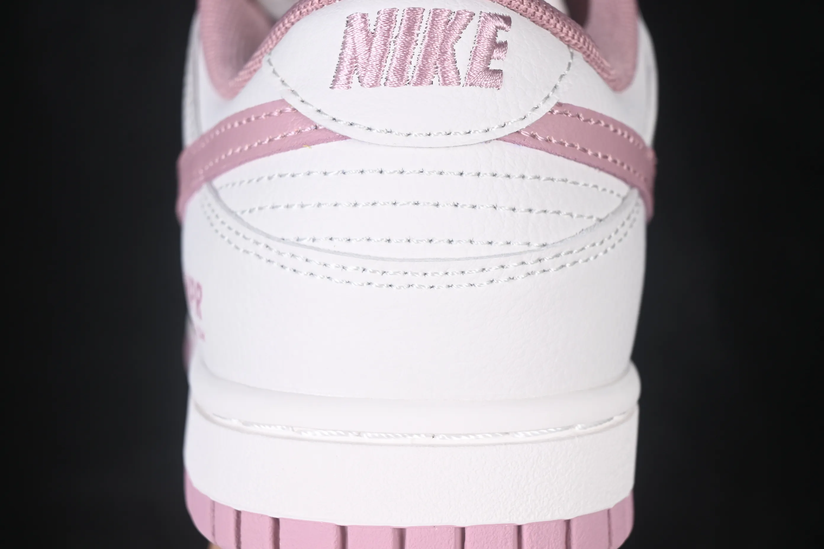 All categories Nk SB Dunk Series Nk SB Dunk Low High-end customized low-top sneakers Nike SB Dunk Low low-top casual skateboard shoes WP0418-178